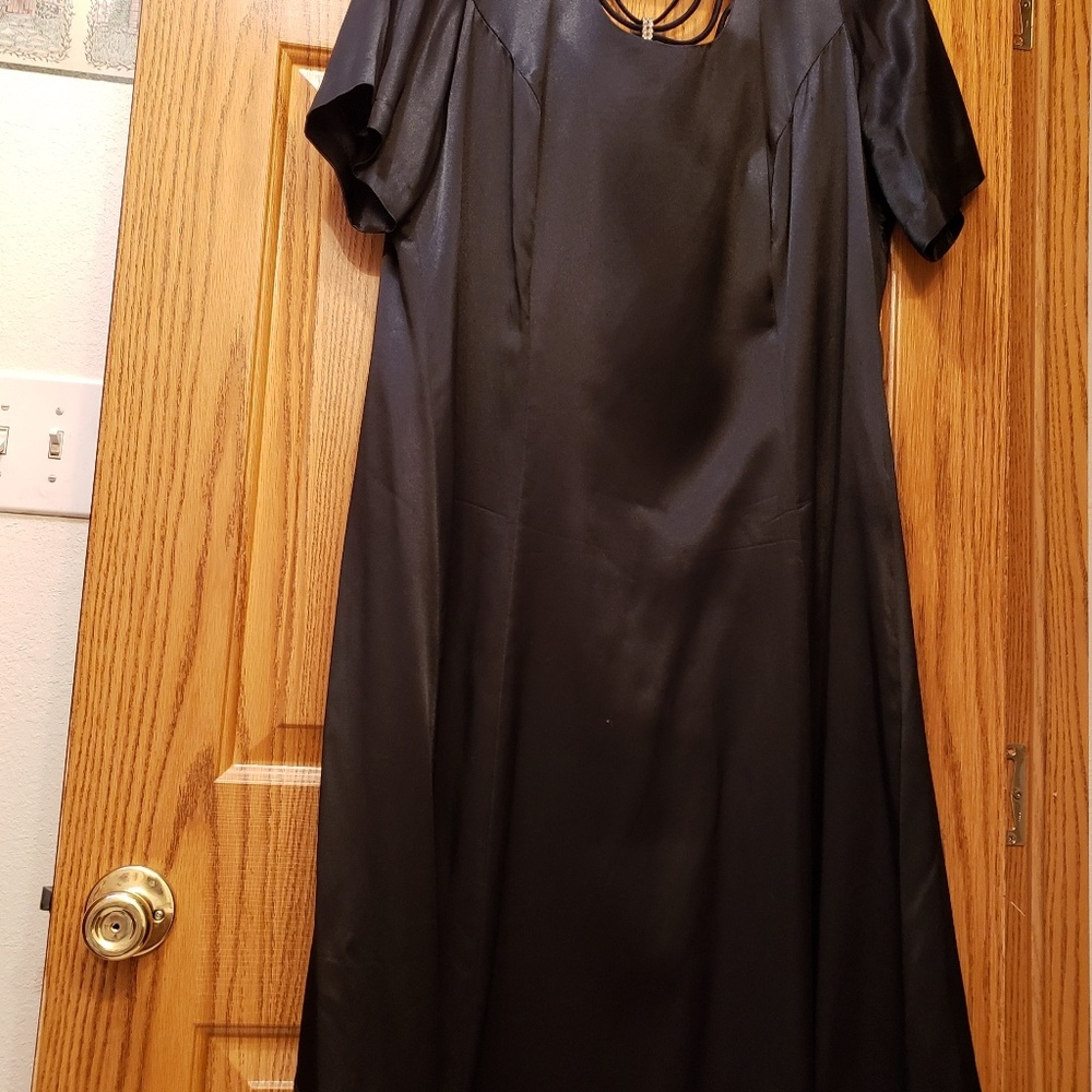 Onyx Black Acetate w/rope and faux diamond back